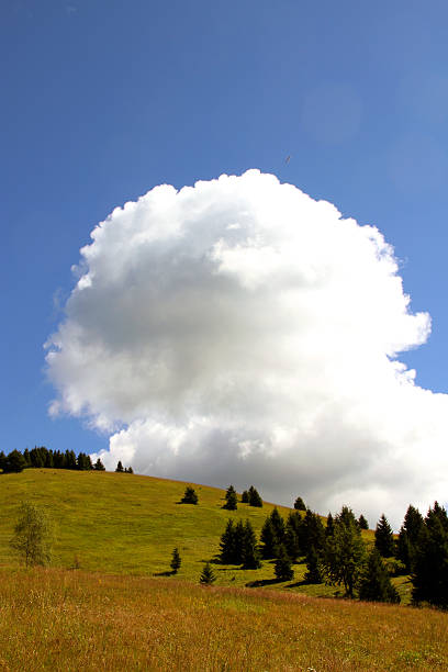 istock huge cloud storm in the mountains promises a thunderstorm 527613169