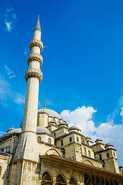 istock New Mosque (Yeni Cami) in Istanbul 527617481