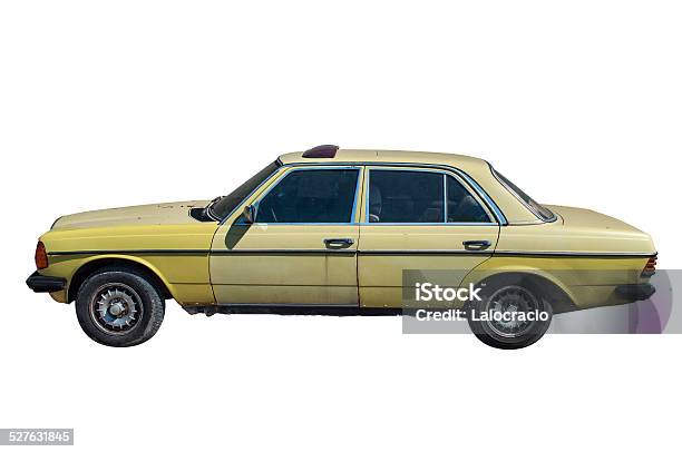 Coche Clásico Foto de stock y más banco de imágenes de Taxi amarillo - Taxi amarillo, Dañado, Coche