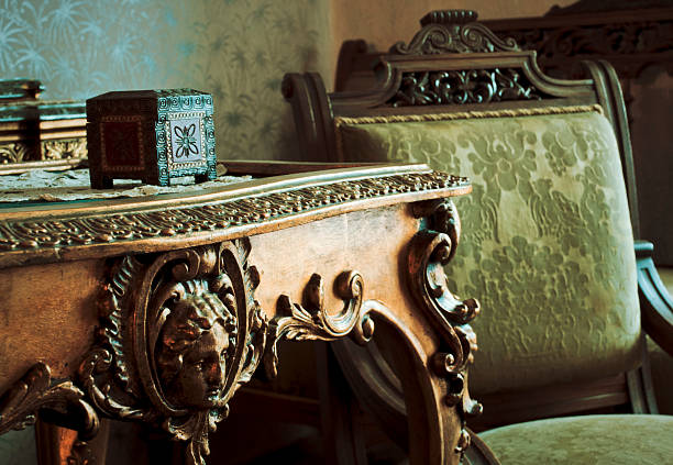 istock Vintage furniture 527675290