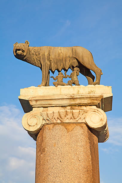 istock Ruins of the forum 527675509