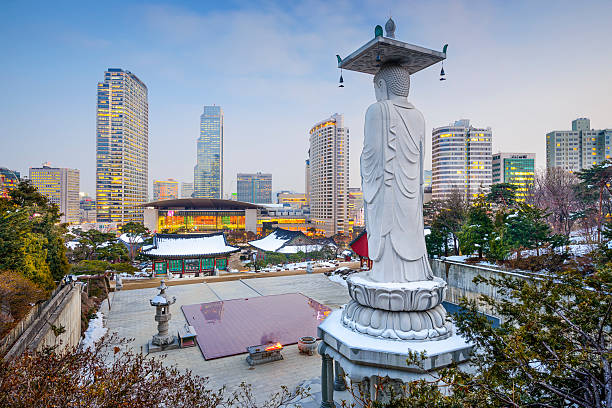 Seoul, South Korea Cityscape Seoul, South Korea cityscape at the Gangnam District as viewed from Bongeunsa Temple. aerial view of seoul south korea capital city stock pictures, royalty-free photos & images