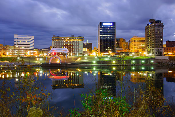 istock Charleston, West Virginia 527742757