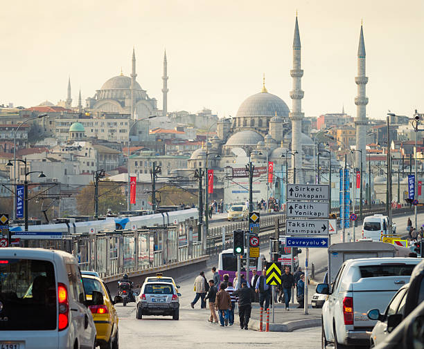 istock Istanbul daily life 527742957