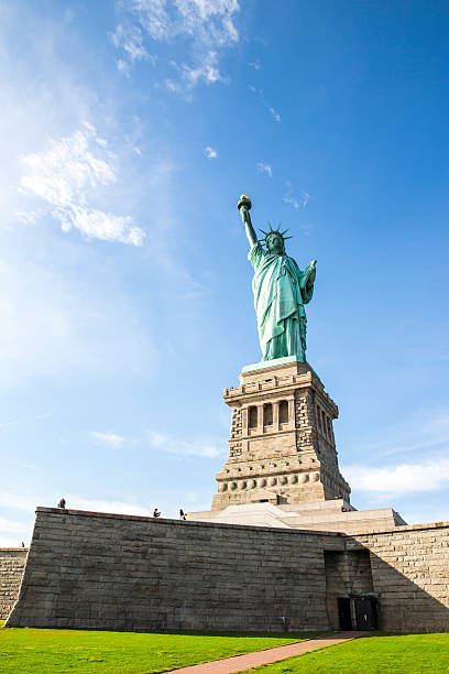 istock Statue of Liberty 527758335