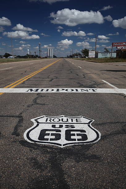 istock midpoint of route 66 527761123