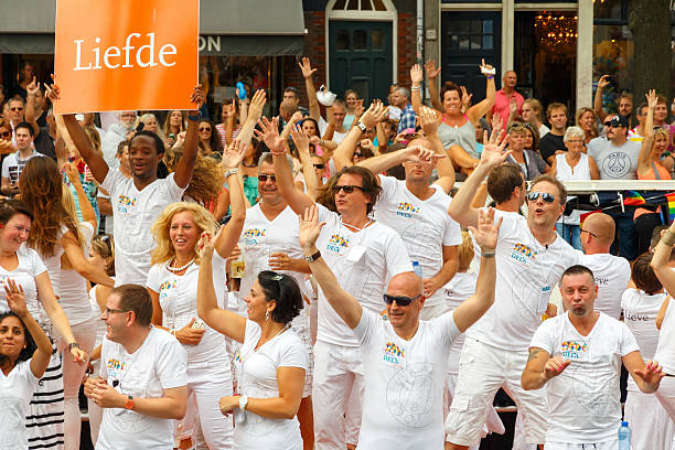 amsterdam gay pride 2014 - city amsterdam urban scene gay parade foto e immagini stock