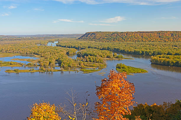 istock Spectacular View of a River Confluence in Autumn 527844053