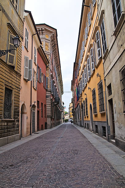 istock Alleyway. Piacenza. Emilia-Romagna. Italy. 527876349