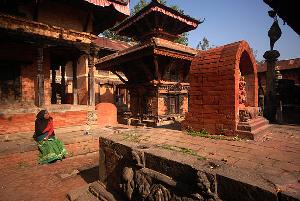 tempio changu narayan, nepal. - changu narayan temple foto e immagini stock
