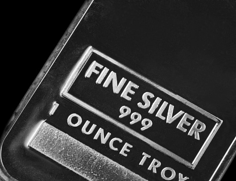 Silver bar up close with space for yourcontent.