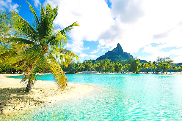 Bora Bora Tahiti Stunning scenery with Mount Otemanu. bora bora mountain stock pictures, royalty-free photos & images
