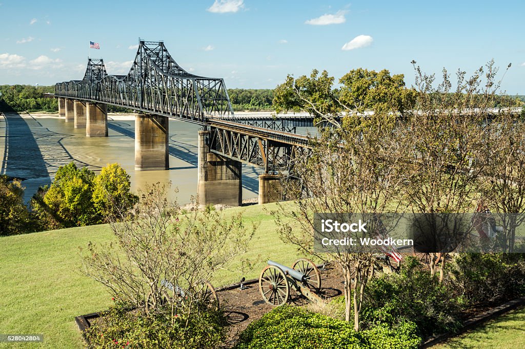 Mississippi Crossing Old and new bridges across the Mississippi River at Vicksburg, TN. Vicksburg Stock Photo