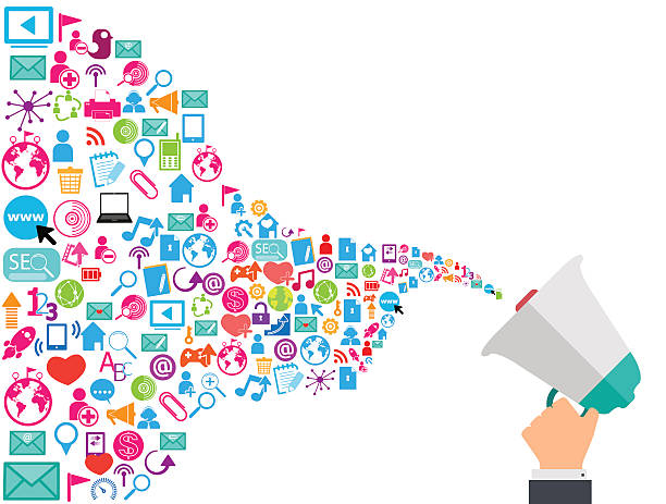ilustrações de stock, clip art, desenhos animados e ícones de megafone e tecnologia em nuvem com ícones de redes sociais - interior