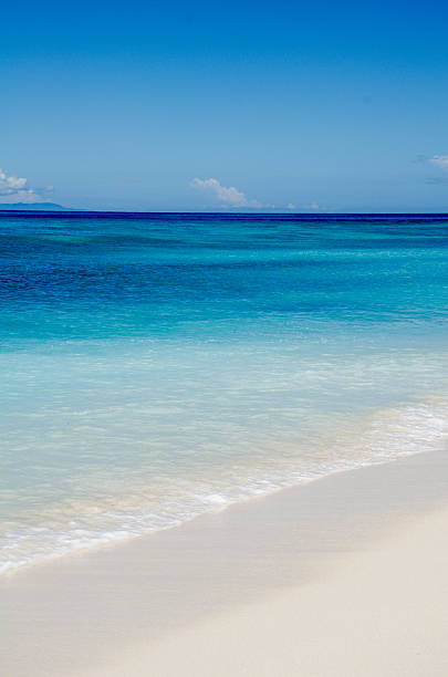 istock Beautiful blue ocean and white beach 528057550