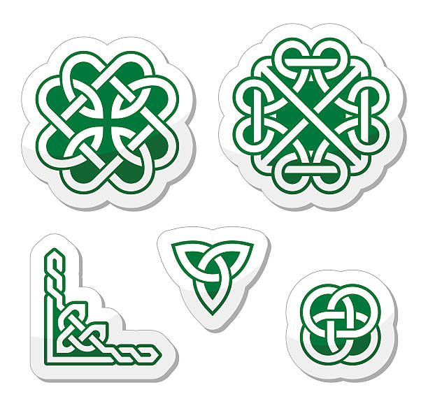 кельтский зеленый узлы узоры-вектор - celtic culture tied knot northern ireland cross stock illustrations