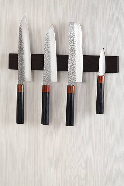 istock knives on magnetic holder to the wall 528065374