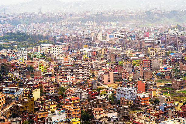 vista aérea de la ciudad de katmandú, nepal - developing countries fotografías e imágenes de stock