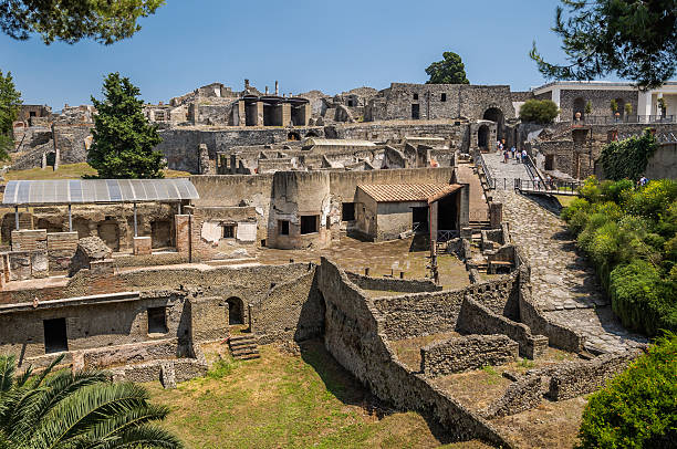 istock Roman ruins in Pompei, Italy 528148771