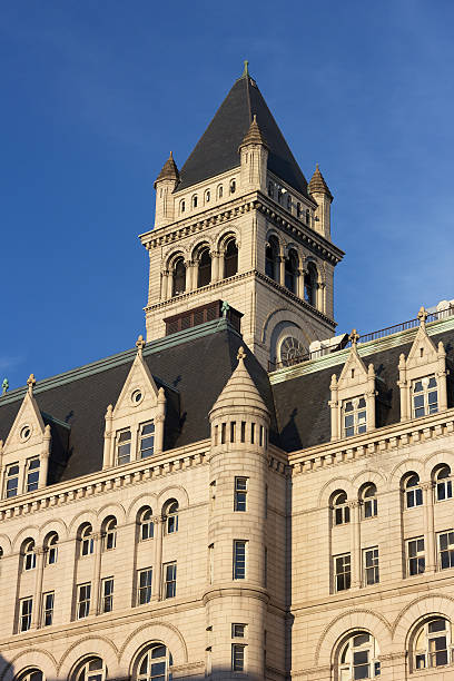 istock Old Post Office Building in Washington DC at sunset. 528149733
