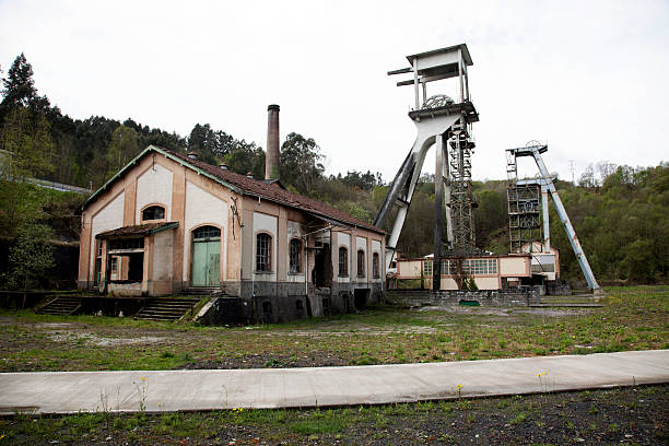 istock Abandoned industrial building in Asturias, Spain 528161569