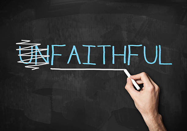 istock Faithful and unfaithful / Blackboard (Click for more) 528198055
