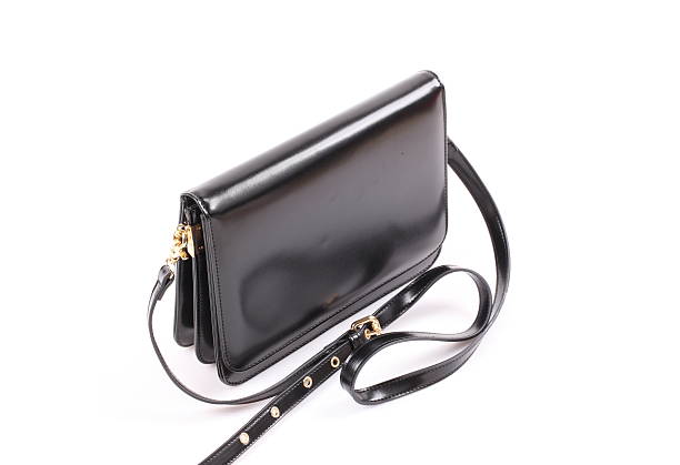 istock Women Leather Hand Bag / Purse 528243461