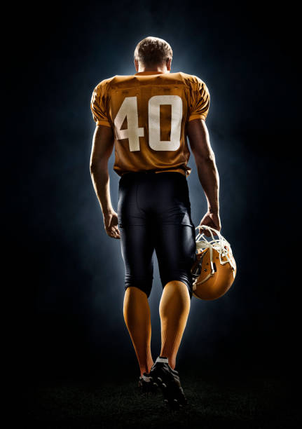 istock American football player 528279100