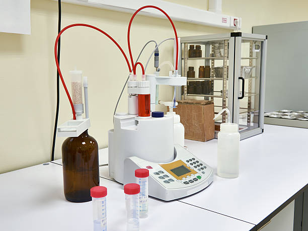Lab Titrator 30+ Titrator Stock Photos, Pictures & Royalty-Free Images - iStock