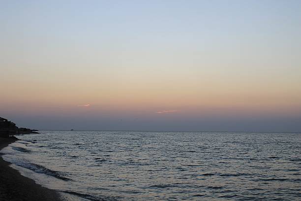 istock Sunrise above Black sea 528295102
