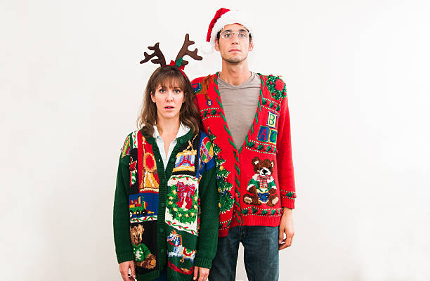 de festas. - ugliness sweater kitsch holiday imagens e fotografias de stock