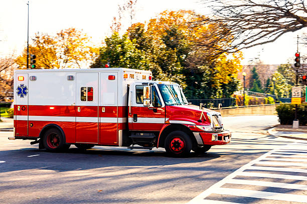 구��급차 - paramedic fire department emergency sign healthcare and medicine 뉴스 사진 이미지