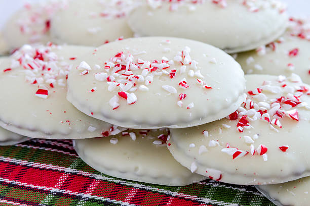 istock Chocolate Peppermint Holiday Cookies 528358251
