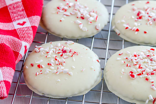 istock Chocolate Peppermint Holiday Cookies 528358501