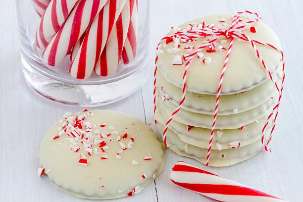 istock Chocolate Peppermint Holiday Cookies 528358593