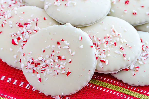 istock Chocolate Peppermint Holiday Cookies 528362237