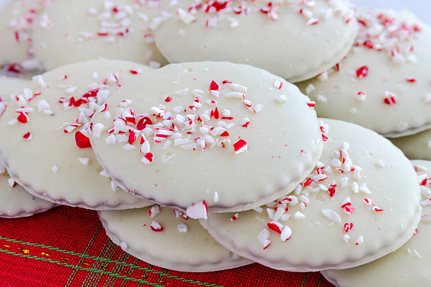 istock Chocolate Peppermint Holiday Cookies 528362241