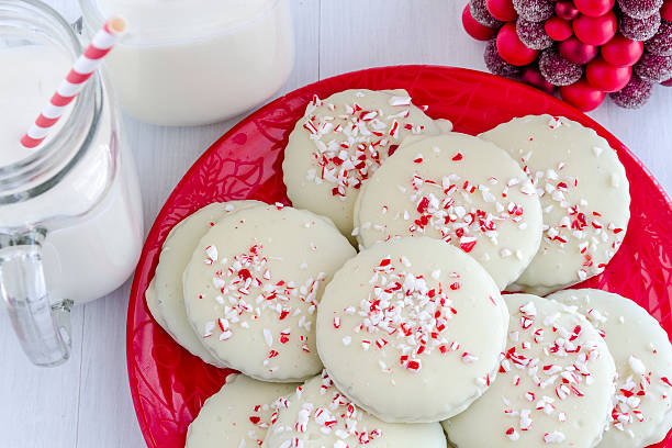istock Chocolate Peppermint Holiday Cookies 528362259