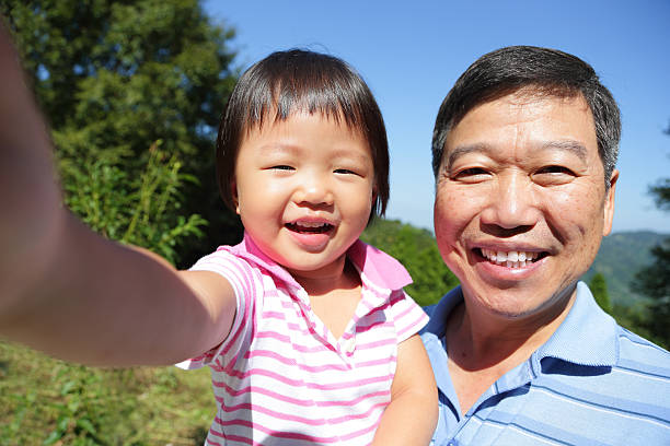 istock happy family 528417157
