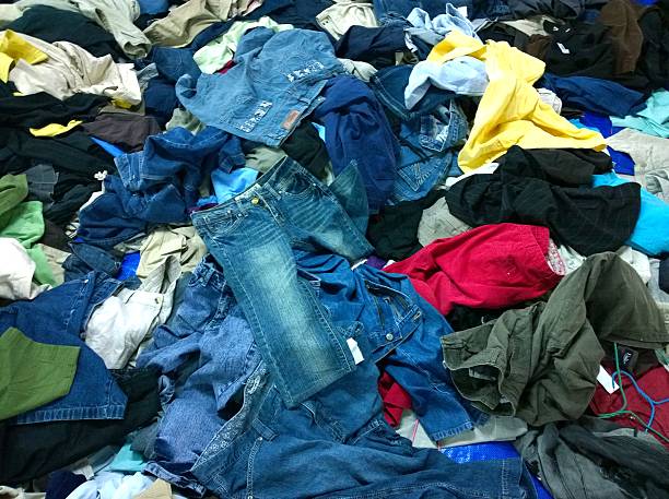 istock Secondhand clothes in the market 528423962
