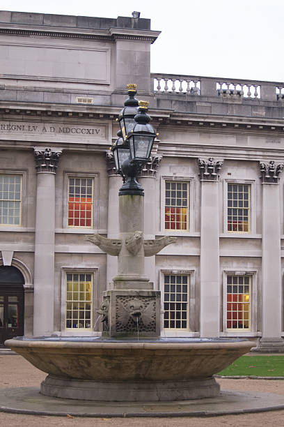 istock Greenwich college fountain 528428883