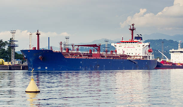 istock Tanker in port 528439785