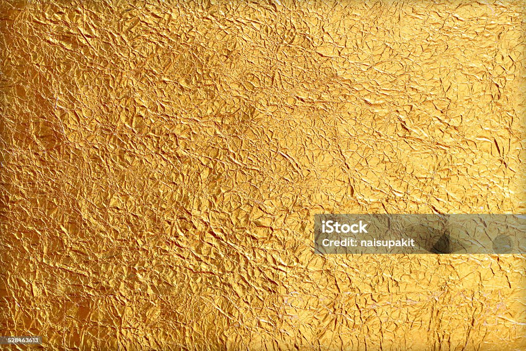 Shiny Yellow Leaf Gold Foil Texture Background Stock Photo - Download Image  Now - Gold - Metal, Gold Colored, Foil - Material - iStock