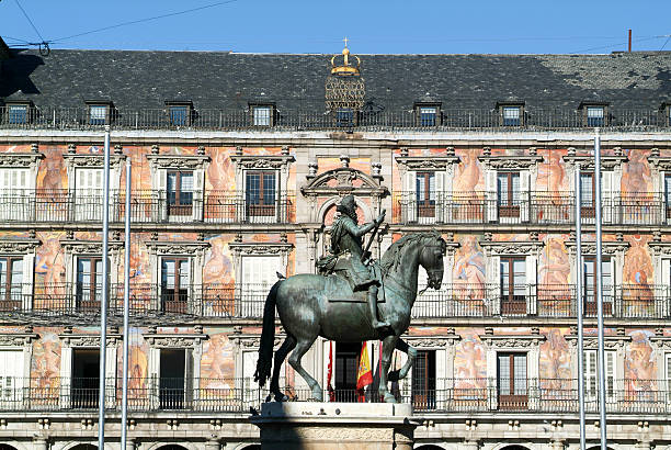 istock Architecture of the Plaza Mayor on Madrid 528529953