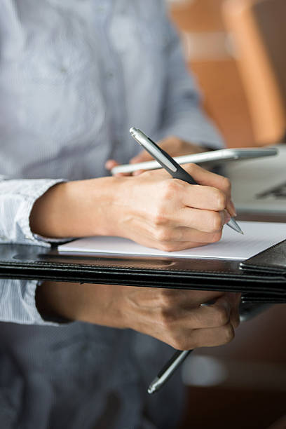 istock Business woman working 528563411