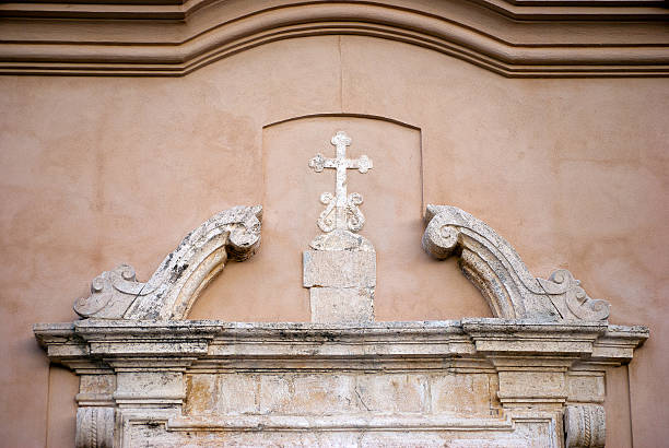 istock ornamental sculptures in marble 528587497