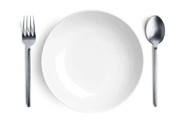 ホワイトの皿、フォークやスプーン、シルバー - spoon fork table knife place setting ストックフォトと画像