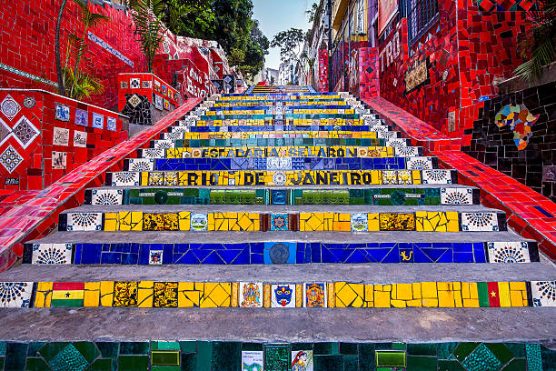 selarón-escadaria, rio de janeiro, brasilien - rio de janeiro brazil steps staircase stock-fotos und bilder