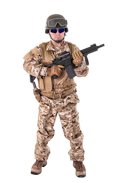 istock Soldier in uniform, ready to fight 528635367