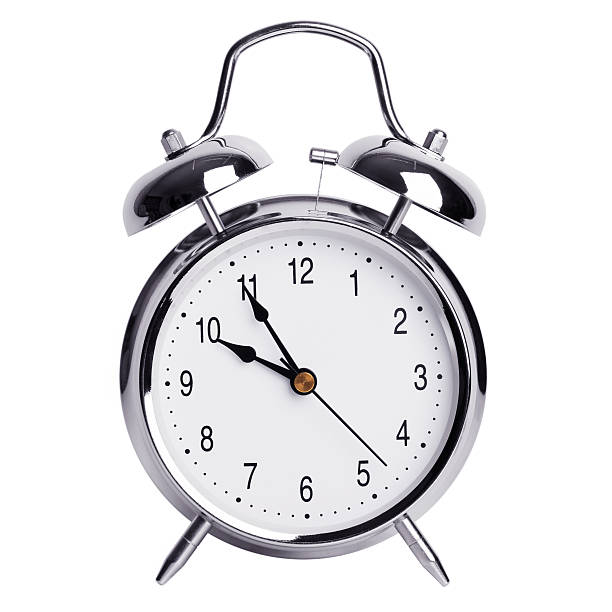 istock Five minutes to ten on an alarm clock 528685527